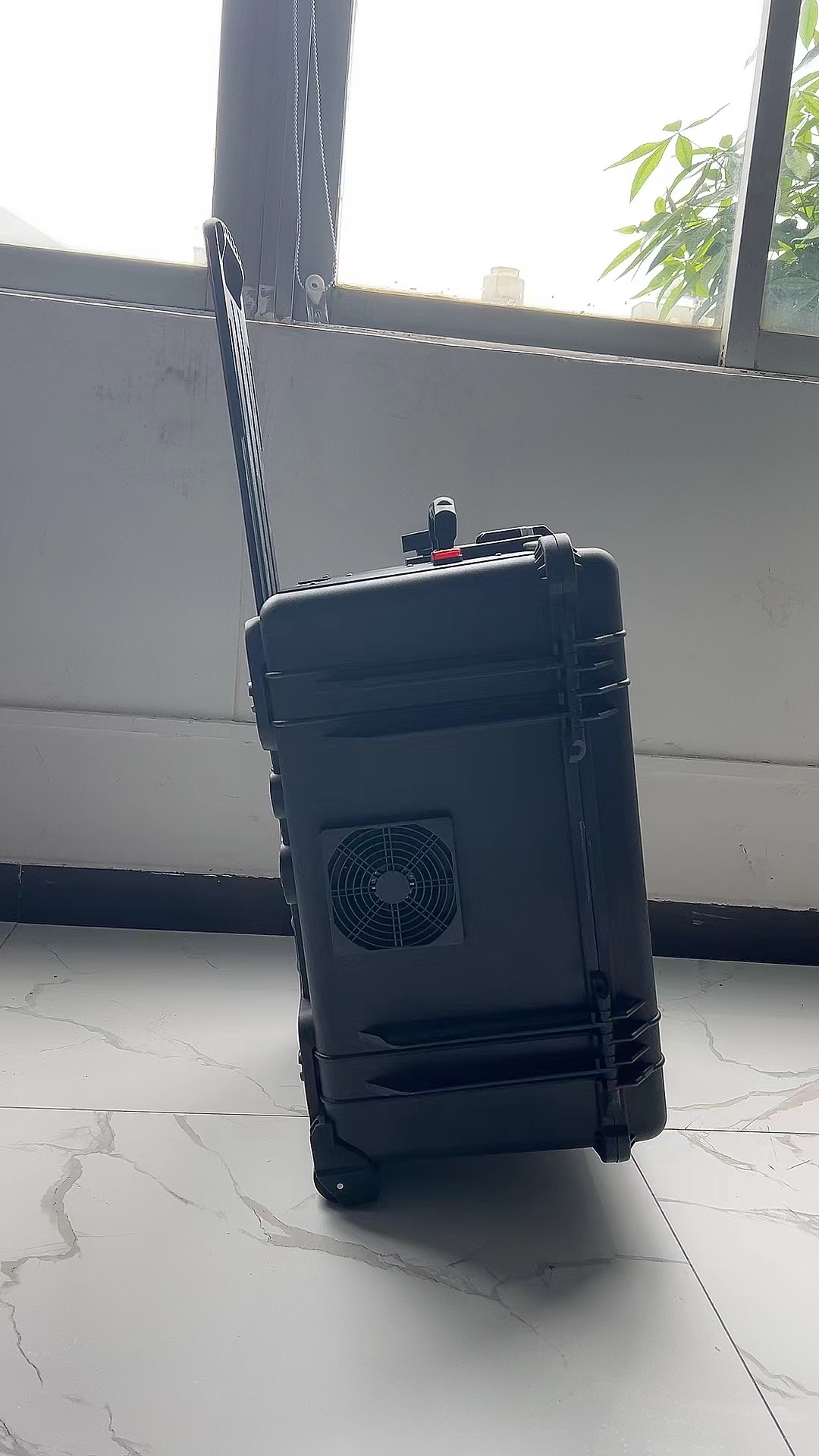 滨州手拉箱型移动通信干扰器
